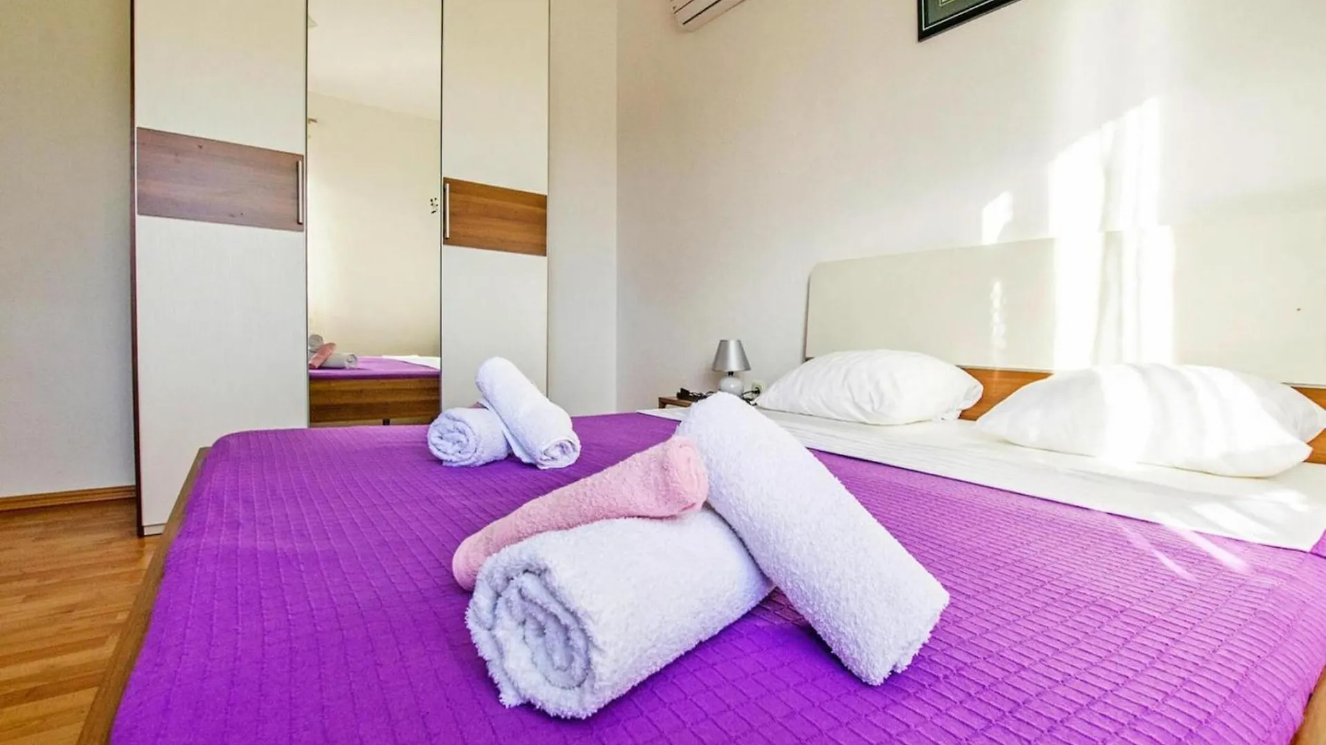 Apartment In Seline Near The Sea With Seaview Starigrad Paklenica