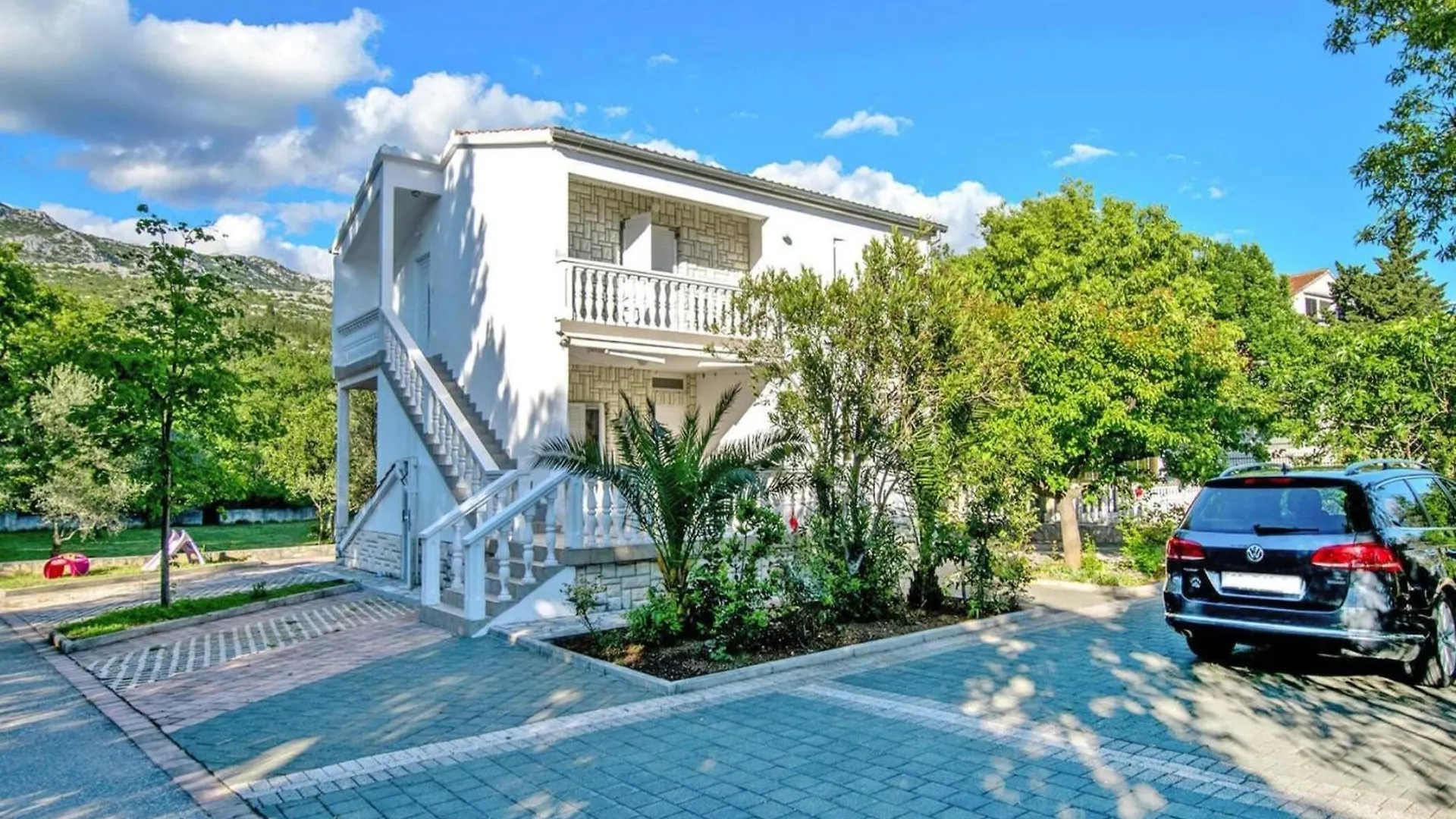 Apartment In Seline Near The Sea With Seaview Starigrad Paklenica