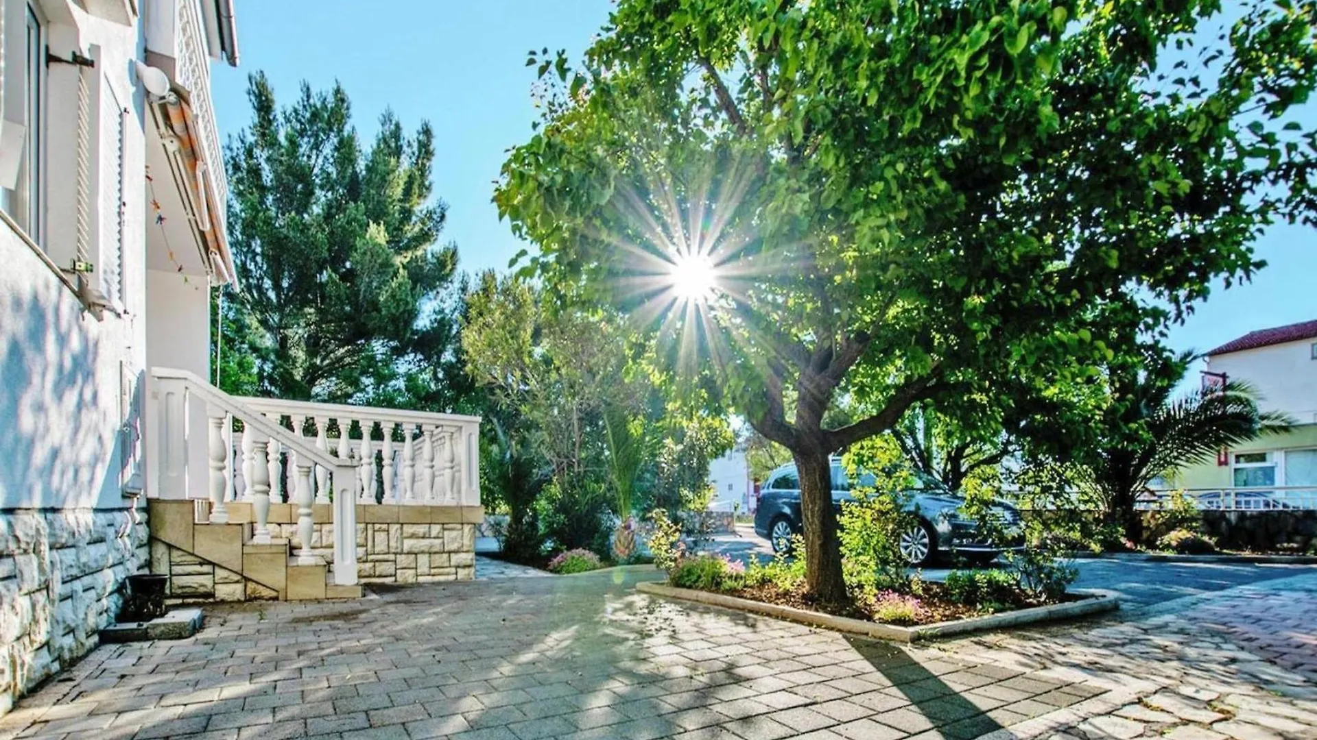 Apartment In Seline Near The Sea With Seaview Starigrad Paklenica