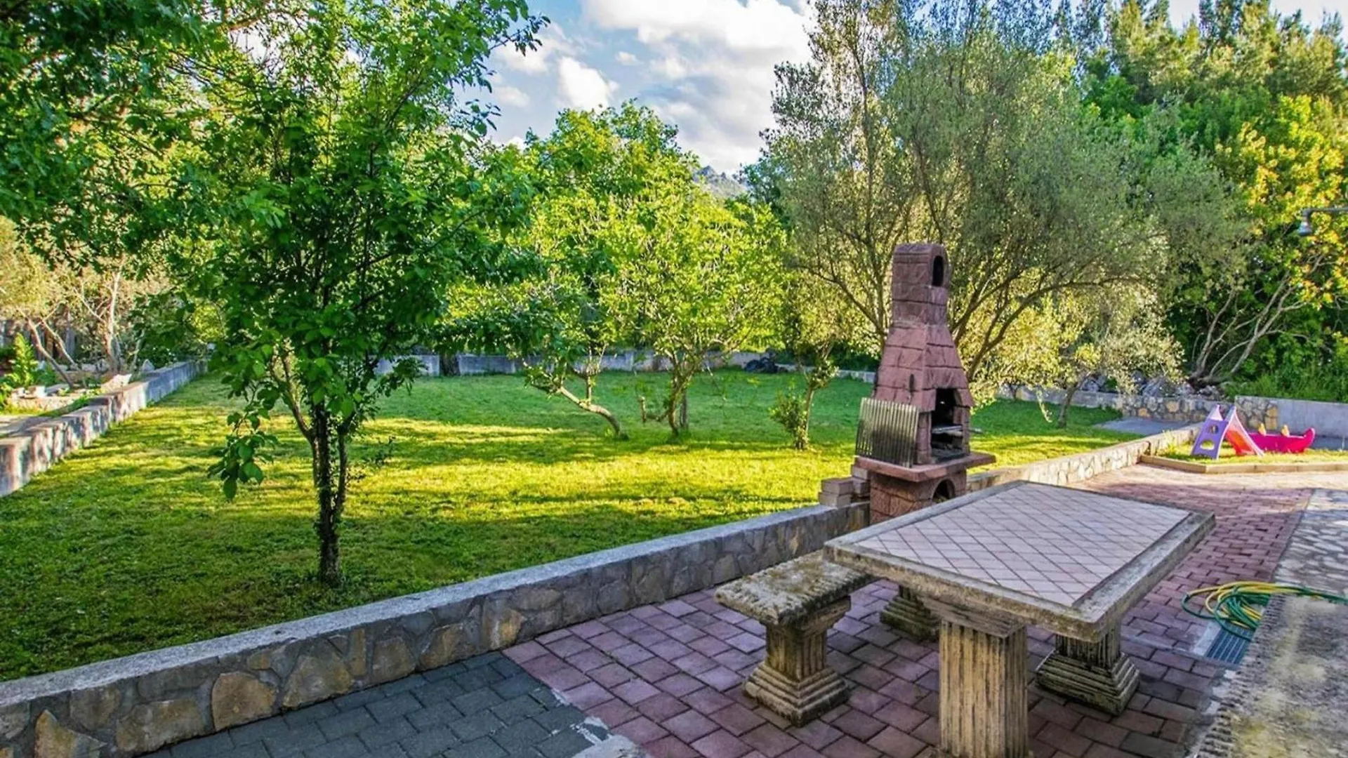 Apartment In Seline Near The Sea With Seaview Starigrad Paklenica