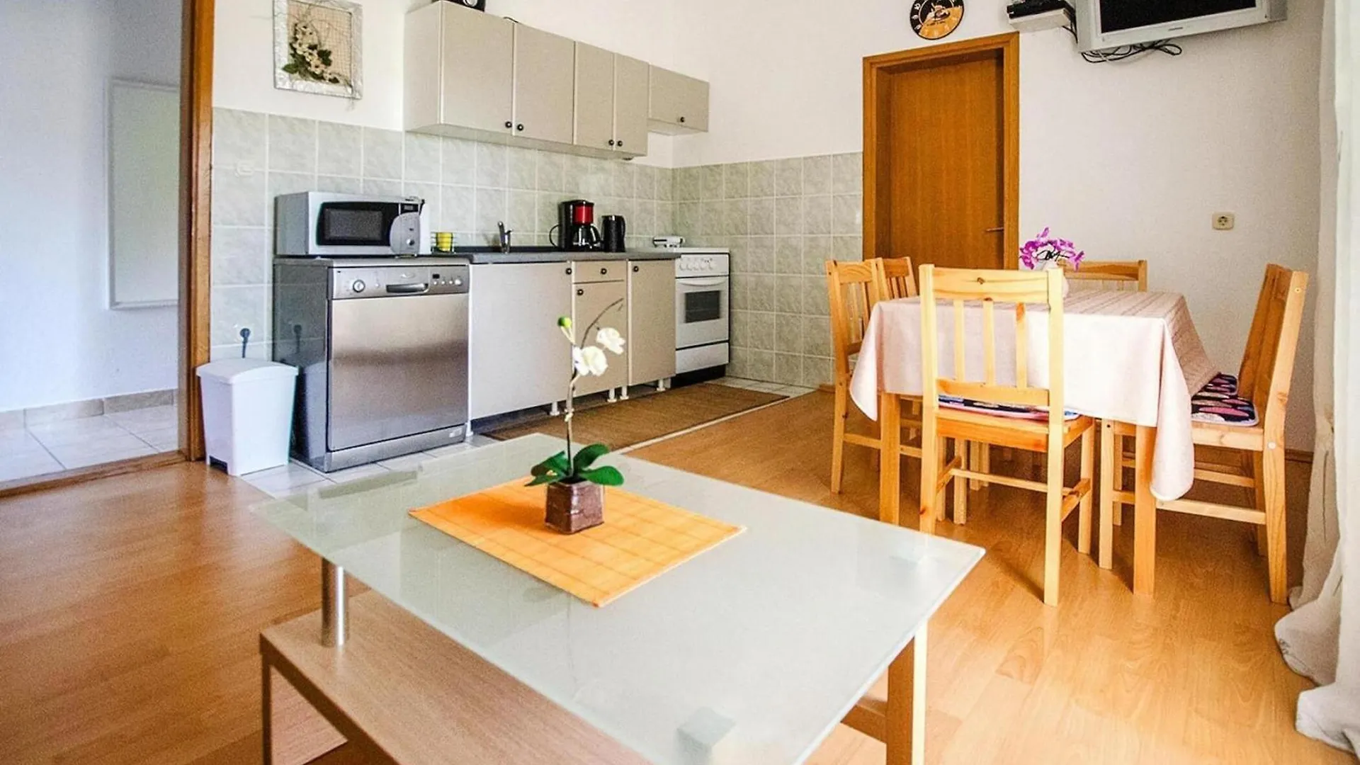 Apartment In Seline Near The Sea With Seaview Starigrad Paklenica
